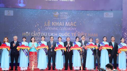 Khai mạc Hội chợ Du lịch quốc tế Việt Nam Hà Nội 2020