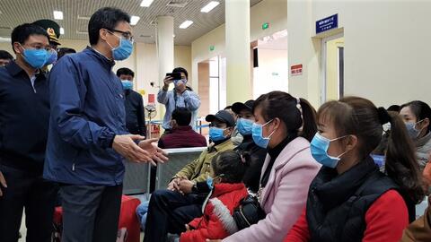 Phó Thủ tướng Vũ Đức Đam kiểm tra công tác phòng, chống dịch tại Quảng Ninh