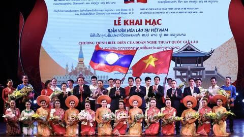 Nồng thắm giai điệu Lào - Việt giữa Thủ đô Hà Nội