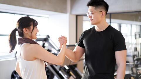 Phòng tập gym mở 24/7 và có hộp ngủ cho nhân viên