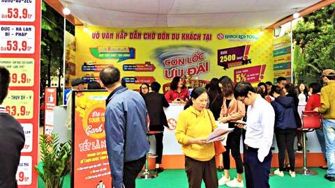Giảm giá “sốc” tới 50% tại Ngày hội Khuyến mại du lịch Hà Nội 2019