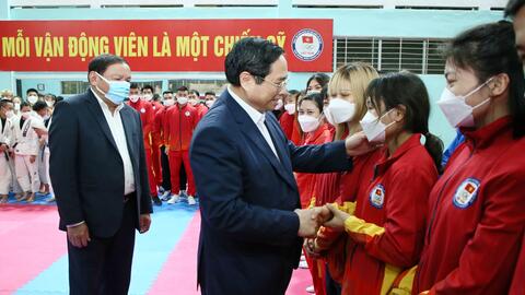 Thủ tướng động viên Đoàn thể thao Việt Nam và kiểm tra công tác chuẩn bị SEA Games 31: Thi đấu hết mình là thành tích lớn nhất