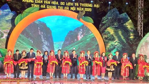 Vẻ đẹp biên cương xa xôi giữa lòng Hà Nội