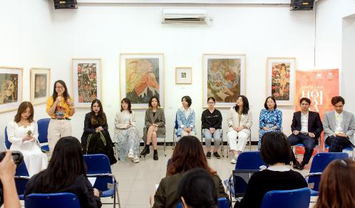 "Hồi Hải Mã" - triển lãm của những tài năng trẻ được Vinschool ươm mầm - Ảnh 1.