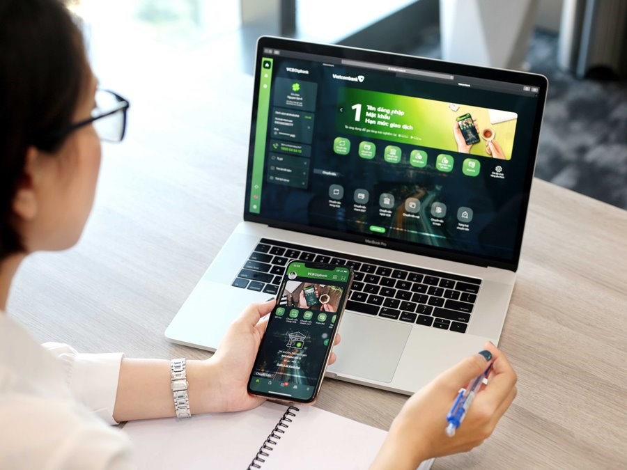 Ngan hang Vietcombank tiep tuc canh bao lua dao gia mao tin nhan hinh anh 1