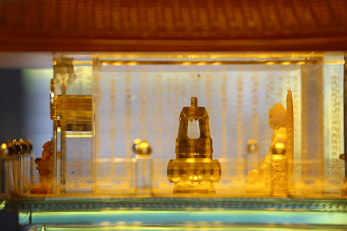 ChiÃªm bÃ¡i xÃ¡ lá»£i Pháº­t trong lÃ²ng Äáº¡i TÆ°á»£ng Pháº­t cao nháº¥t Viá»t Nam - 1