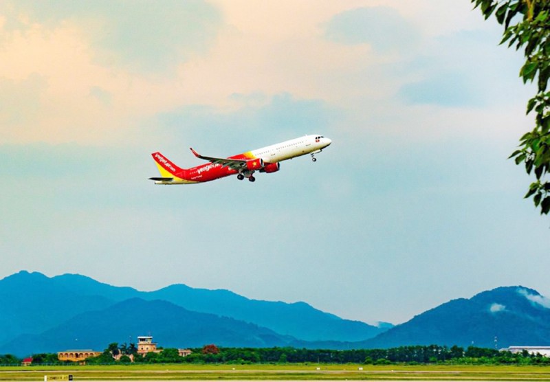 Vinpearl hợp tác Vietjet mở ưu đãi khủng 'Festive sale 12.12' - ảnh 1