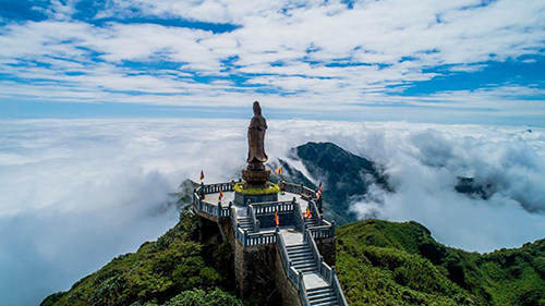 ChiÃªm bÃ¡i xÃ¡ lá»£i Pháº­t trong lÃ²ng Äáº¡i TÆ°á»£ng Pháº­t cao nháº¥t Viá»t Nam - 8