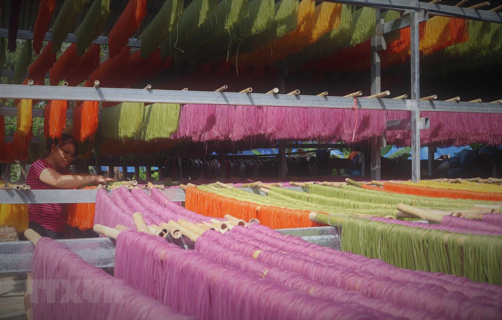 [Photo] Dac san bun kho ngu sac thu hut du khach den Cao Bang hinh anh 3