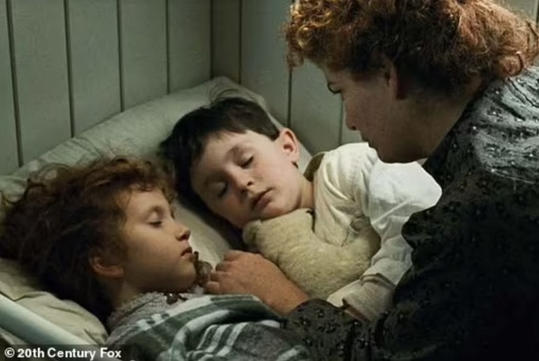 Cậu bé trong Titanic vẫn nhận được lợi nhuận từ phim sau 25 năm - 2