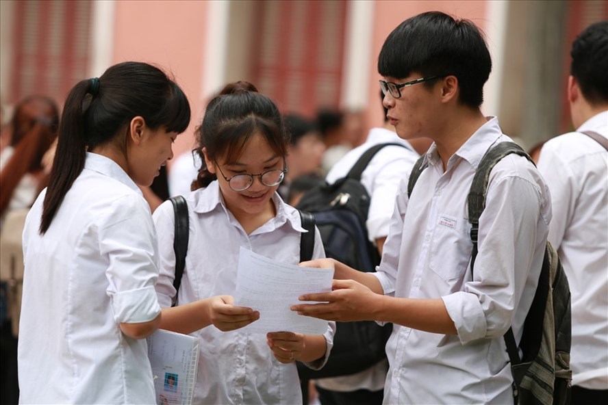 Học sinh tại TPHCM sẽ dự thi tuyển sinh lớp 10 vào ngày 2-3.6. Ảnh minh hoạ: Hải Nguyễn