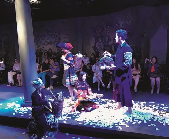 Chương trình nghệ thuật cho du khách - ảnh 4