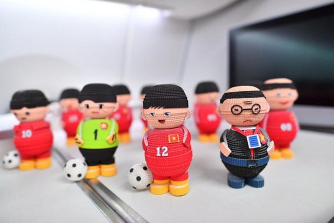 Người phụ nữ có biệt tài biến giấy thành tác phẩm tiền triệu - 4