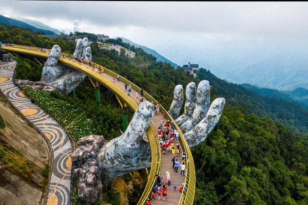 Cau Vang - Sun World Ba Na Hills (2)
