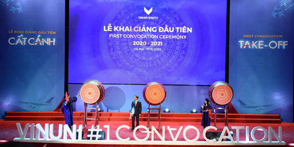 Đại học VinUni khai giảng năm học đầu tiên