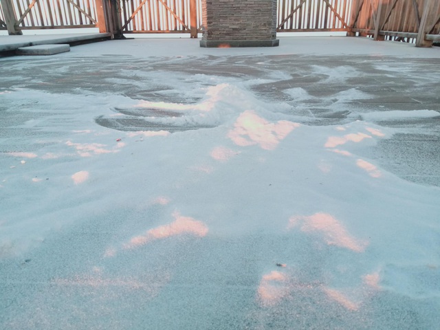 Sáng nay tuyết phủ trắng nóc nhà Việt Nam Fansipan - 2