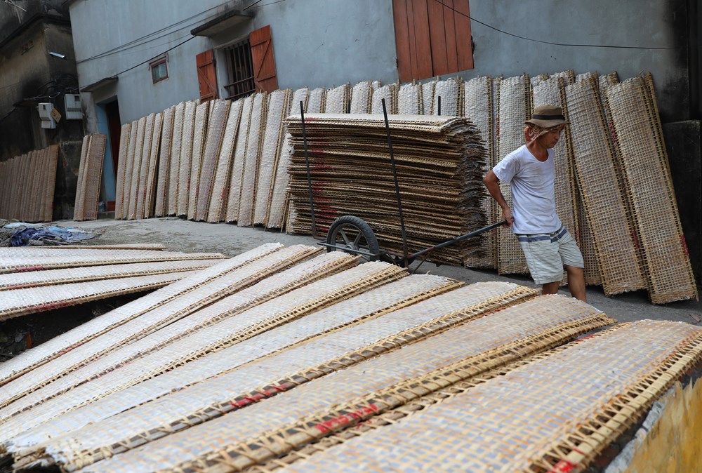 [Infographics] Bac Giang: Phat trien nghe lam banh da nem o Tho Ha hinh anh 3