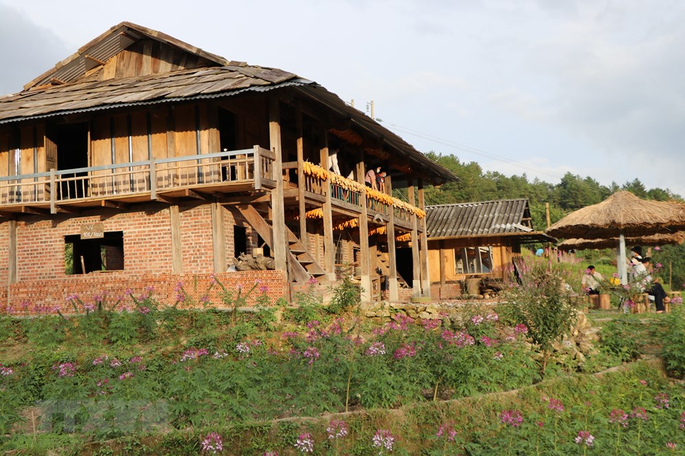 Khai thac tiem nang doc dao, phat trien du lich sinh thai o Yen Bai hinh anh 1