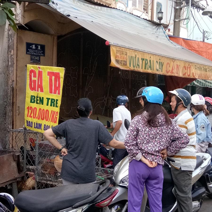 mung 4 tet ky hoi: cho truyen thong hut khach, sieu thi lac dac hinh anh 4