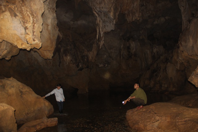 Khám phá hang động tuyệt đẹp ẩn sâu hàng chục năm giữa rừng Quảng Trị - 12
