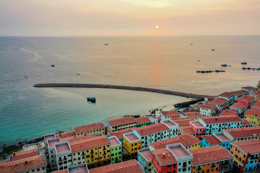 Nam Phú Quốc, nguồn cảm hứng bất tận của thời trang, nghệ thuật