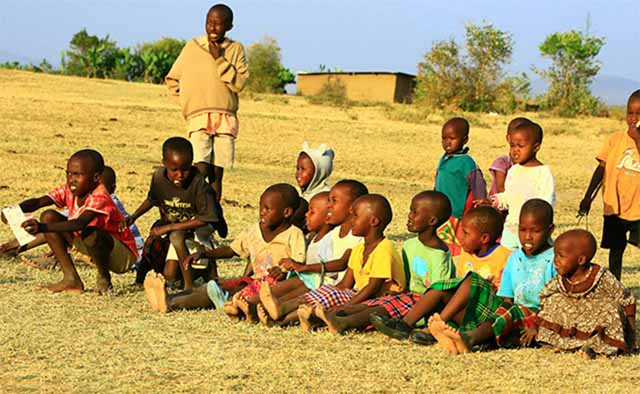 bo toc ky la o chau phi, phu nu cao troc dau, dan ong xo khuyen tai hinh anh 6