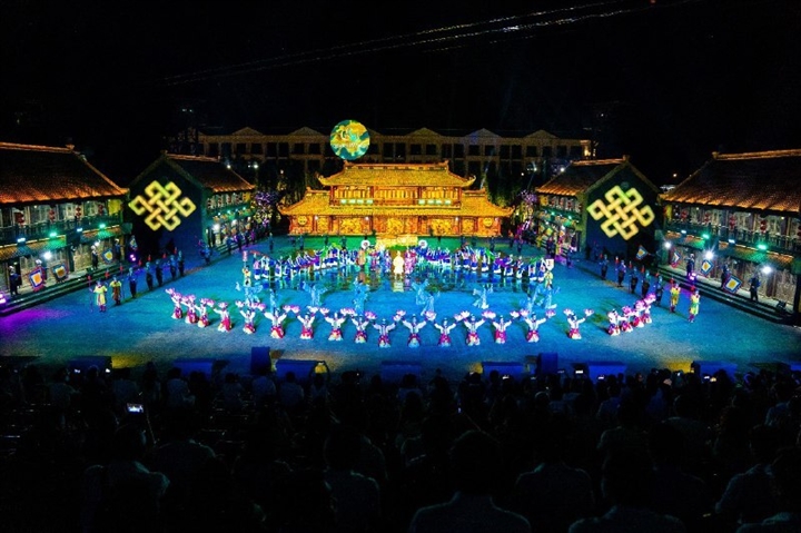 'Tinh hoa Việt Nam' là chương trình thực cảnh đặc sắc về văn hóa Việt Nam - 4