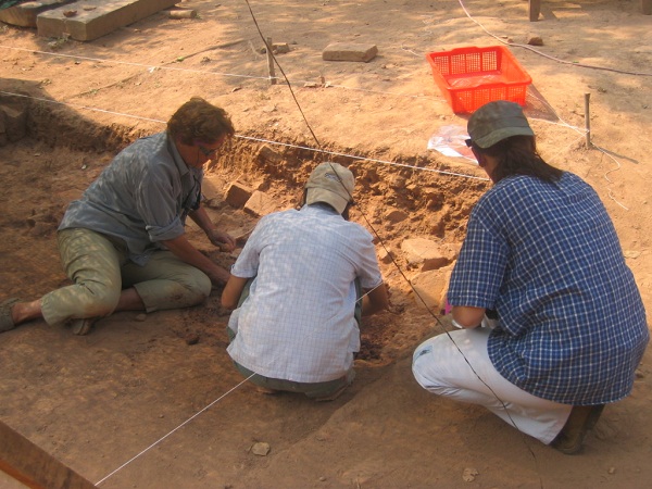 my son-chuyen gia Italia va VN trong qua trinh trung tu thap G