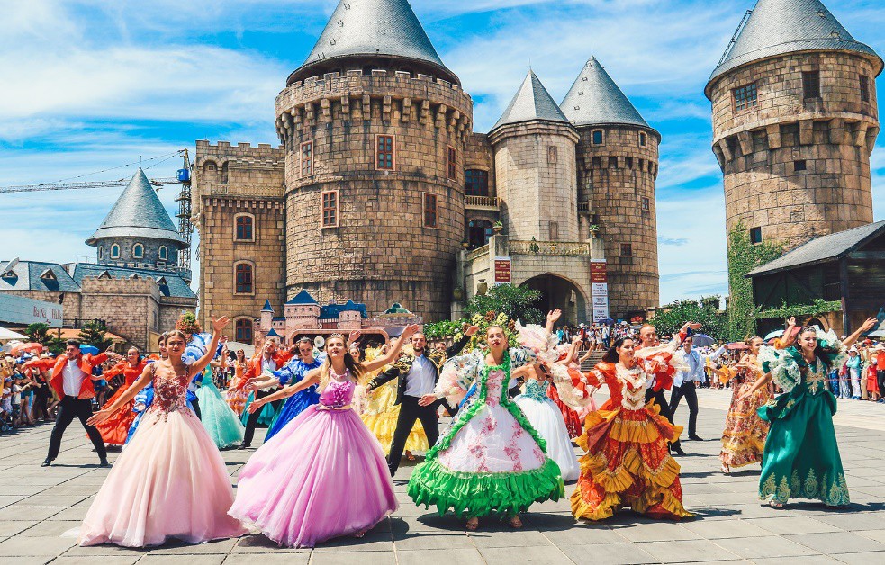 Câu chuyá»n cá» tÃch 10 nÄm trên vùng núi Chúa - Ảnh 8.