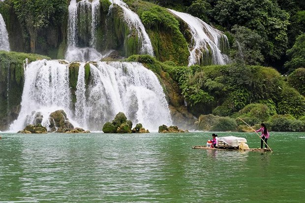 Ky quan mien bien ai: Thac Ban Gioc cung lang da tram tuoi Khuoi Ky hinh anh 9