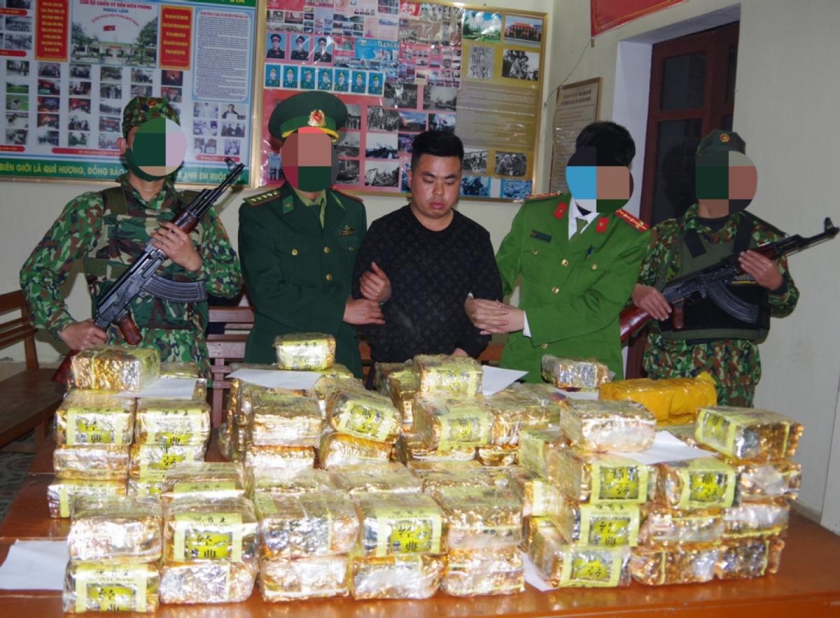 Đối tượng cùng tang vật 115kg ma túy do lực lượng đánh án bắt giữ ngày 21/1.