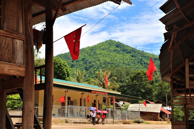 Khám phá vẻ đẹp hoang sơ ở mảnh đất có đường biên giới dài nhất xứ Nghệ - 9