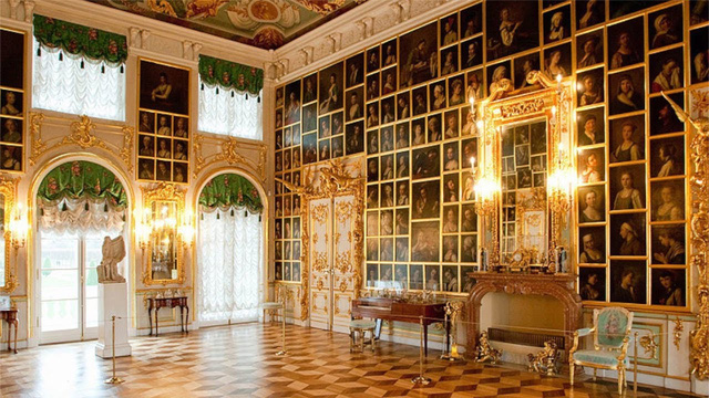 Chiêm ngưỡng 10 cung điện lỗng lẫy nhất thế giới - Ảnh 8.