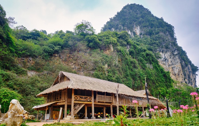 Thẳm Nàng Màn, hang động đá vôi triệu năm ở miền Tây xứ Nghệ - 2