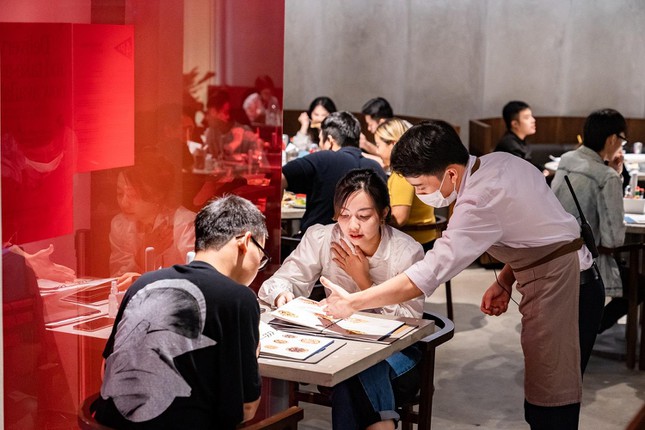 Top 5 nhà hàng được 'săn lùng' nhiều nhất dịp 20.10 ảnh 1