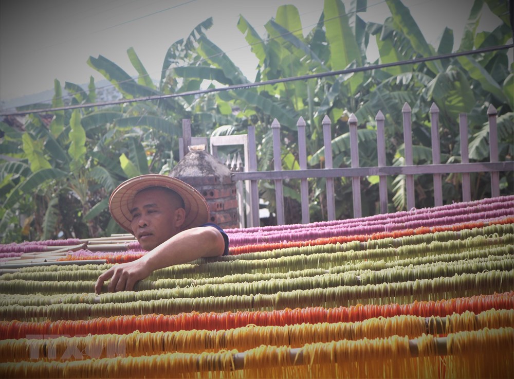 [Photo] Dac san bun kho ngu sac thu hut du khach den Cao Bang hinh anh 4