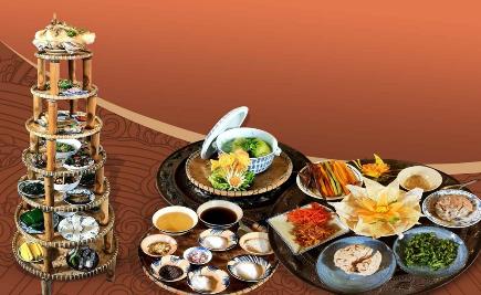 Description: A table full of food Description automatically generated with medium confidence