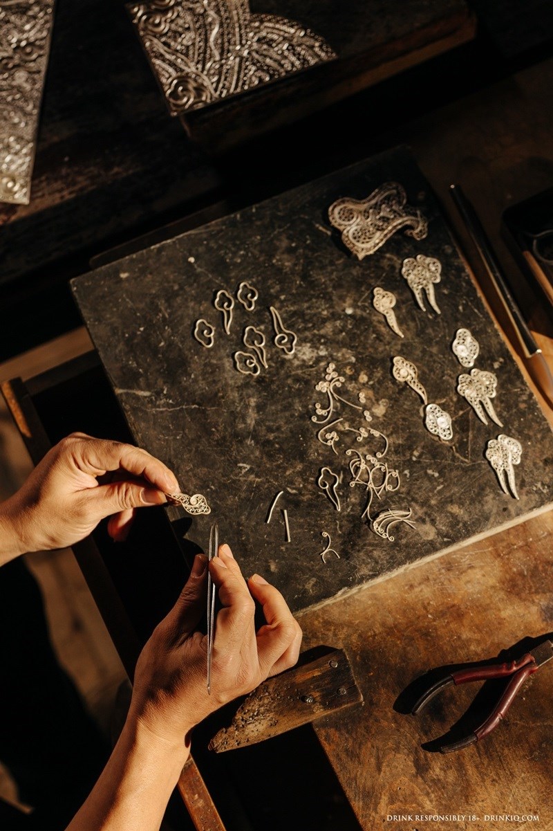 Chiem nguong ky nghe che tac cung dinh vang danh dat kinh ky hinh anh 2