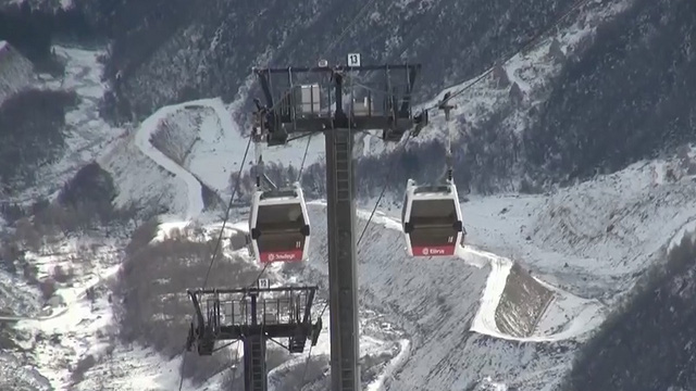 Chinh phục Elbrus - ước mơ của nhiều nhà leo núi - Ảnh 1.