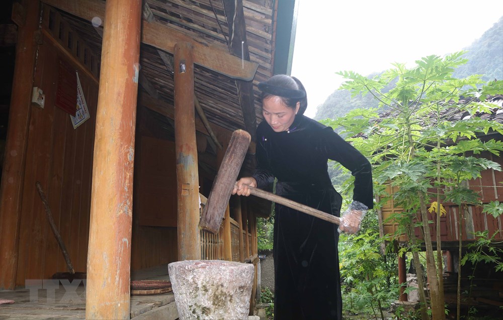 [Photo] Den Cao Bang ngay se lanh, thuong thuc dac san com hinh anh 3