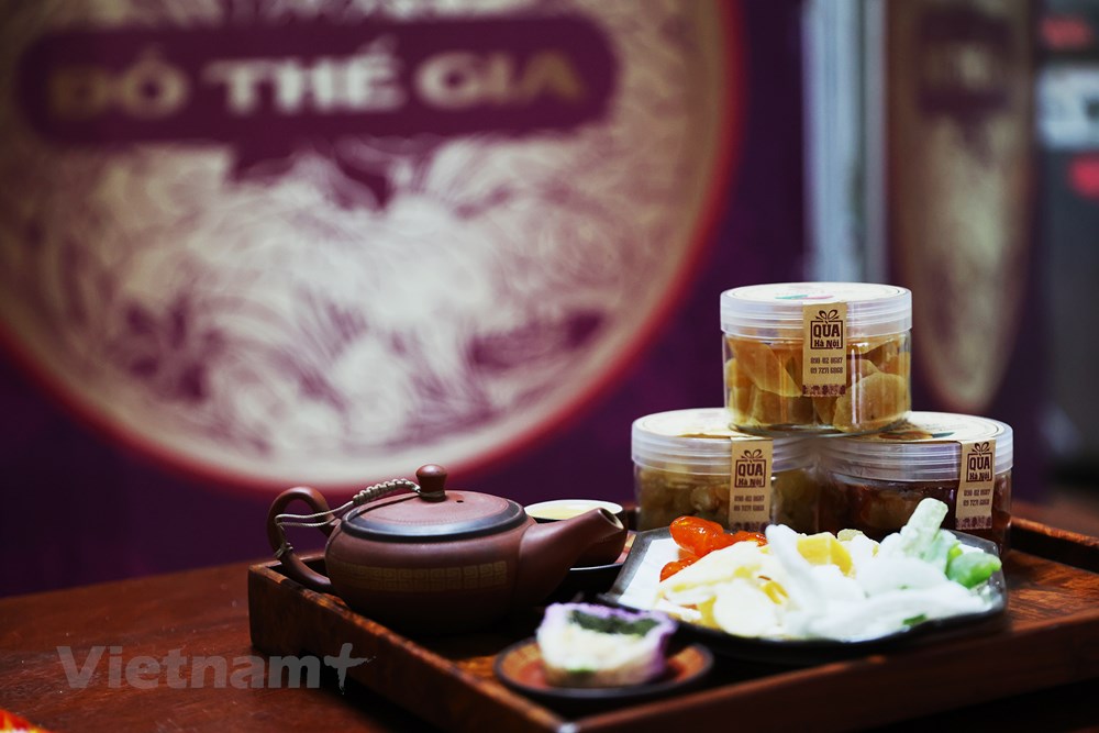 Gia toc hon 1 the ky giu gin va nang tam mut Tet co truyen hinh anh 2