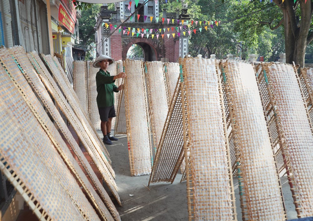 [Infographics] Bac Giang: Phat trien nghe lam banh da nem o Tho Ha hinh anh 4