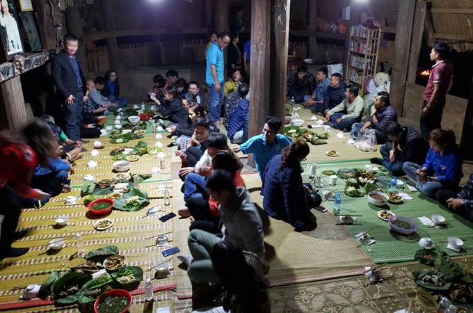 Phong tuc la trong ngay Tet Nguyen dan cua mot so dan toc Viet Nam hinh anh 2