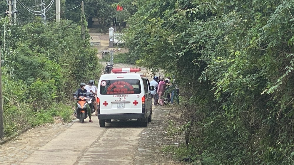 27 vu tai nan giao thong, lam chet 15 nguoi trong ngay 28 Tet hinh anh 1