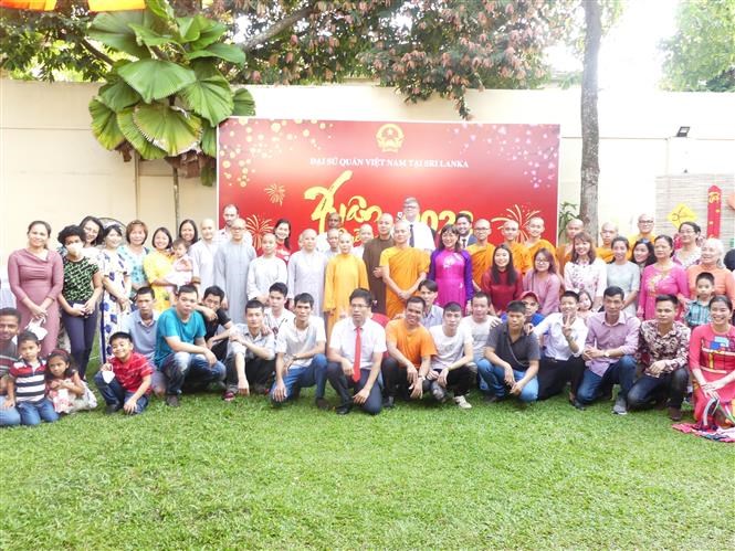 Dam da ban sac dan toc Tet co truyen Viet Nam tai Sri Lanka hinh anh 2