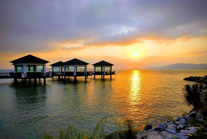 Đuổi bắt hoàng hôn tại những điểm hẹn huyền ảo nhất Việt Nam