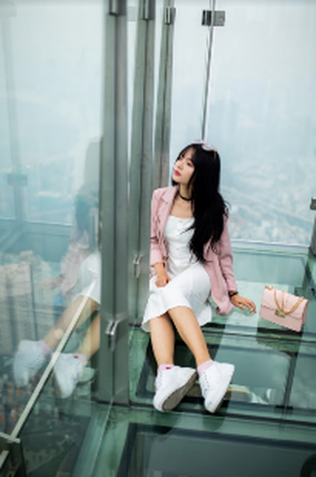 âSá»ng áº£o trÃªn mÃ¢yâ á» ÄÃ i quan sÃ¡t Skyview cao nháº¥t ÄÃ´ng Nam Ã - 8