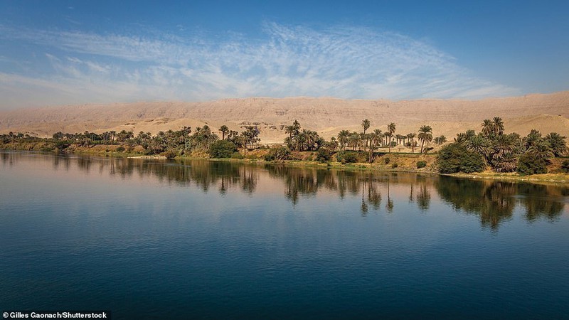 ngam ve dep huy hoang cua ai cap hinh 12