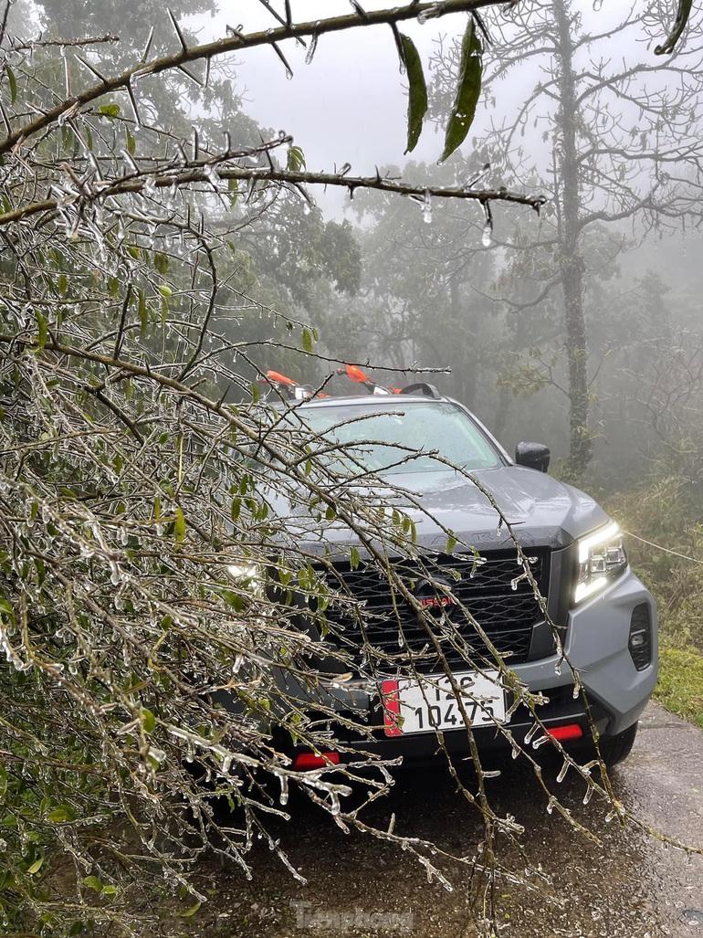Nhiều nơi lạnh dưới 0 độ C, CSGT khuyến cáo cách lái xe khi đường đóng băng - 1