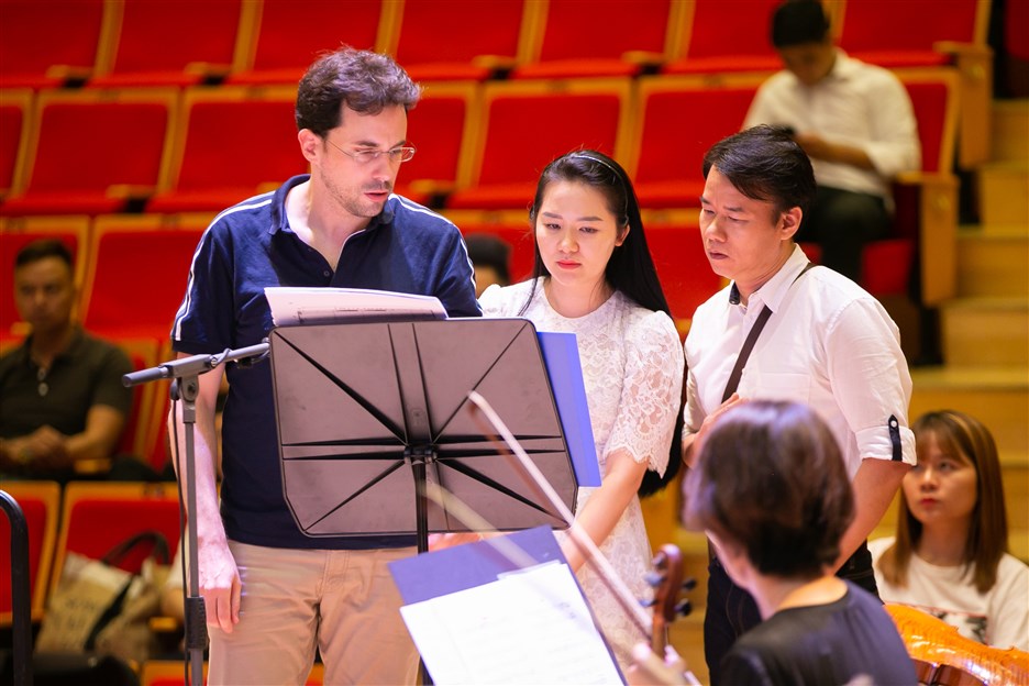 Description: C:\Users\BanTT\Desktop\Pham Thuy Dung\LAG_0873.jpg